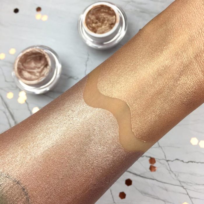 Jelly Highlighter - Contour Cosmetics - förðunarvörur